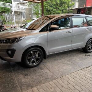 Sewa Innova Surabaya, Bisa Lepas Kunci Harga Murah