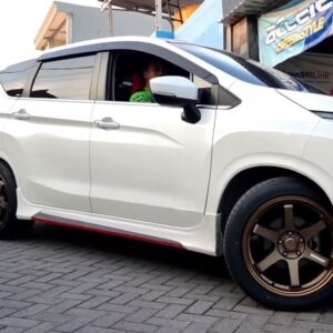 Sewa Xpander Surabaya, Bisa Harian dan Lepas Kunci