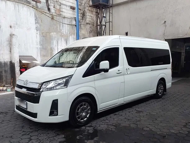 Toyota HiAce Travel Surabaya Solo